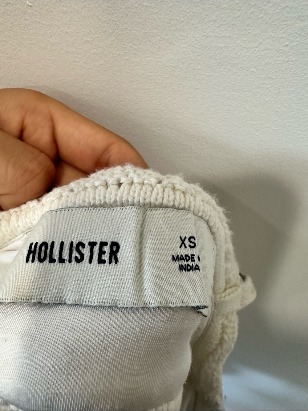 Hollister White Crochet-Detail Cami - Picture 2 of 2